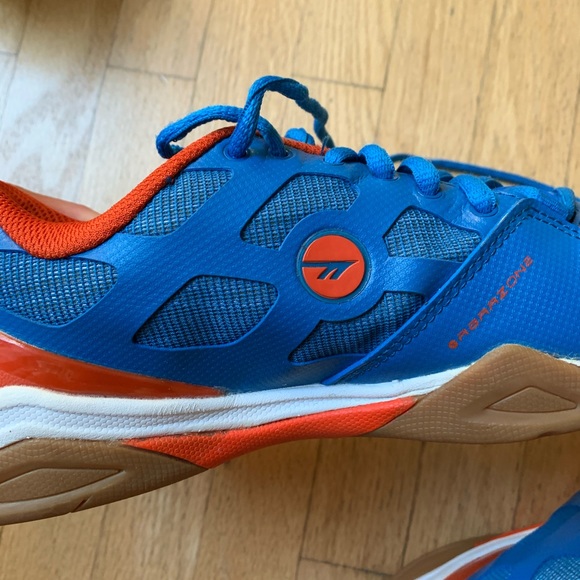 Hi-Tec Court Shoes - Picture 2 of 3